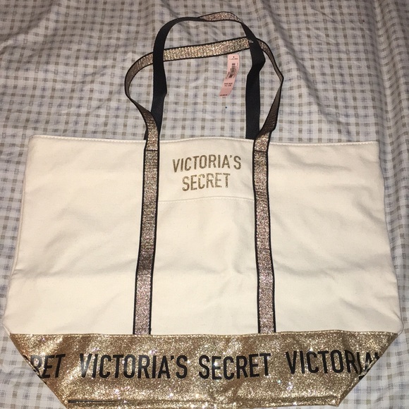 Victoria’s secret - Picture 2 of 6